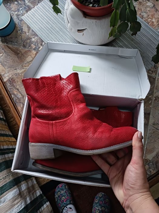 Încălțăminte marimea 36