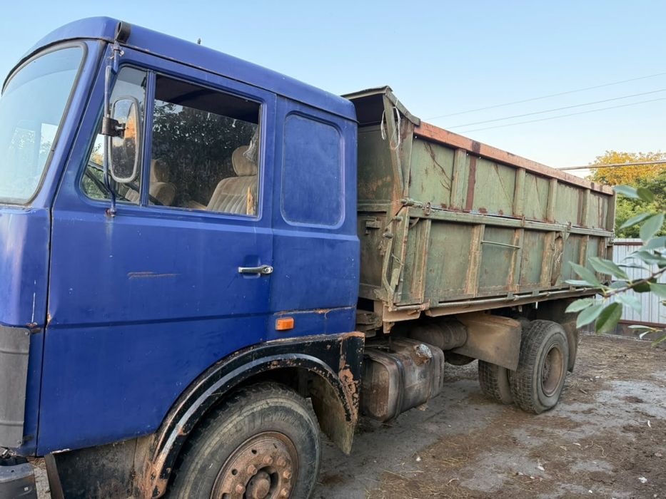 Продам МАЗ самосвал