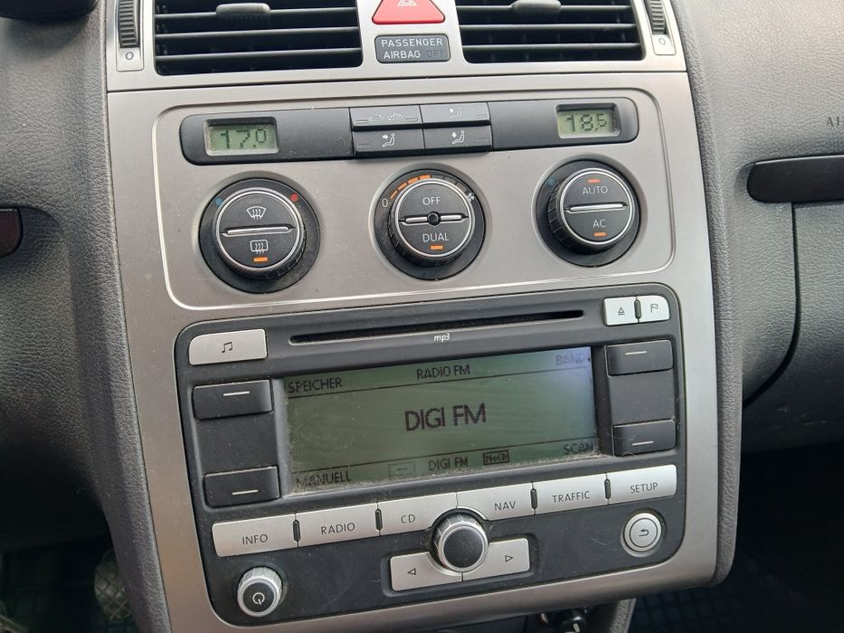 Volkswagen Touran 1.9 tdi 77 kw 105 cai € 4 Diesel Bls