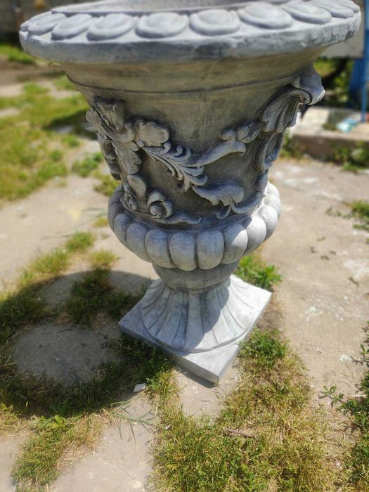 Бетонни  фигури античен стил за дома и градината