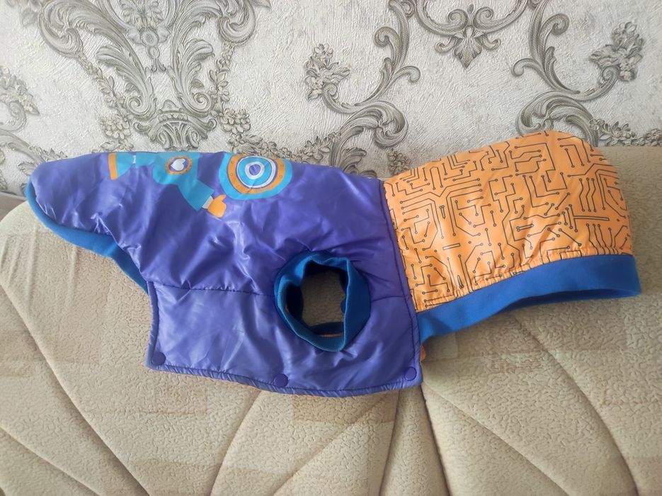Продам одежду для собак