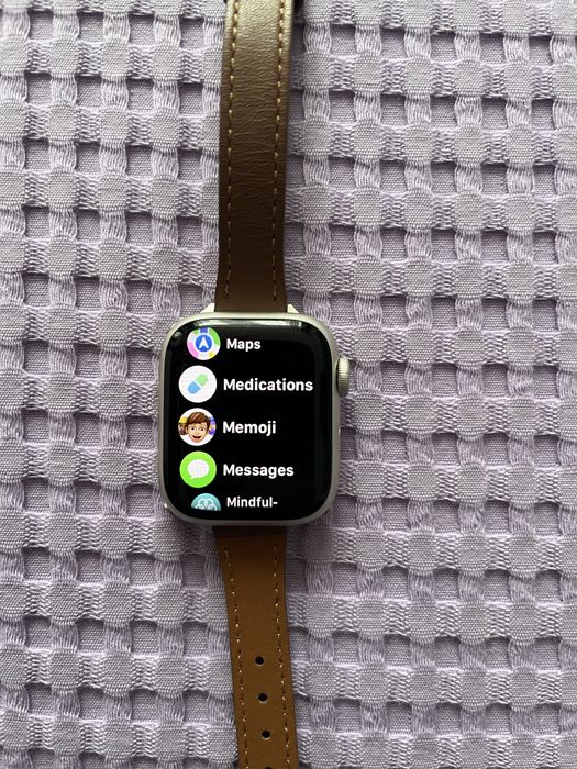 Apple Watch Series 7 GPS Aluminium Starlight 41mm