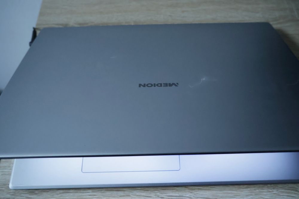 Laptop  – i7 Gen 11 / MX450 2GB / Full HD IPS 17.3"