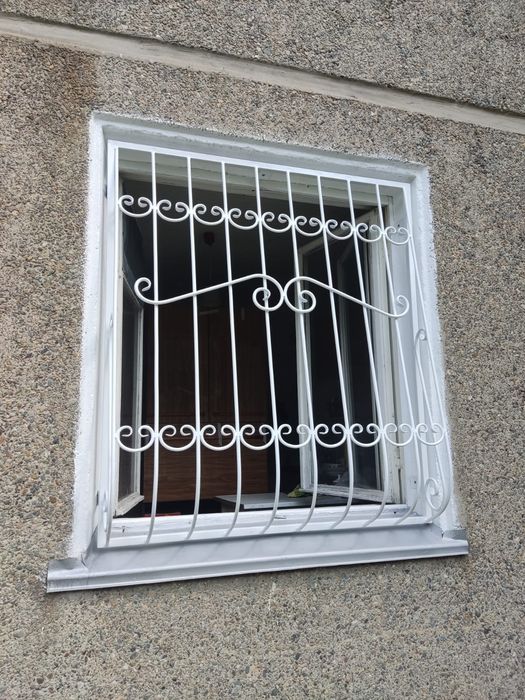 Решётки для окон на заказ.