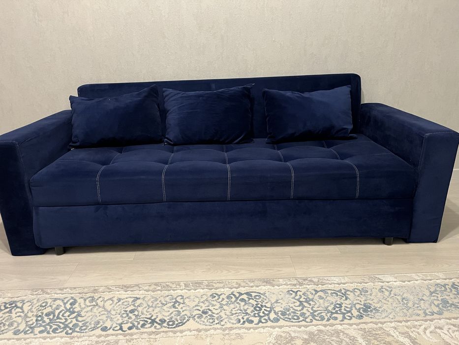 Продаётся диван,