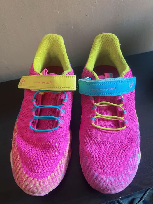 Маратонки runners