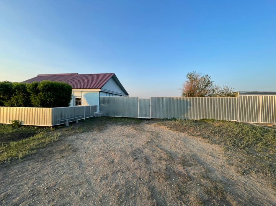 Продам дом п Александровка