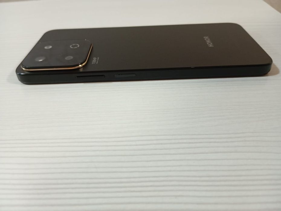 Honor x7c / 128gb