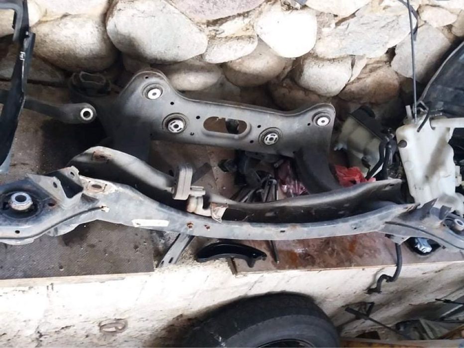 Заден мост за Mercedes W204 W212