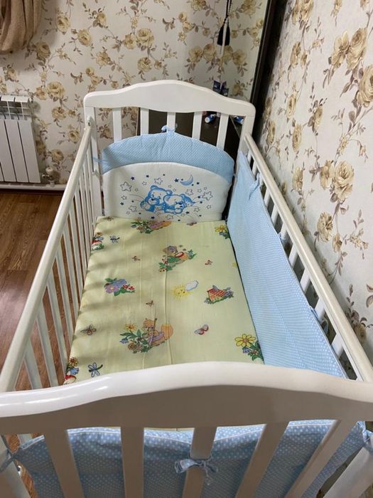 Детский манеж с бортиками