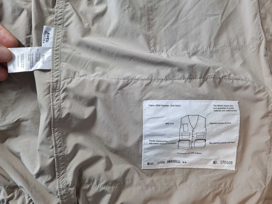 Vesta ASPESI Noua cu eticheta, marime XL, model UMARELL I706