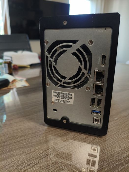 NAS Qnap TS-251+ 8gb RAM Мрежов сторидж ; 8 лиценза за камери