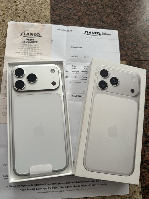 Vand sau Schimb Iphone 17 pro max 2 ani garantie Flanco