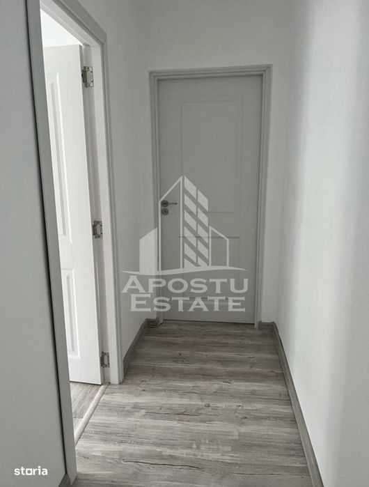 Apartament cu 3 camere de vanzare , etaj intermediar , Zona Dacia