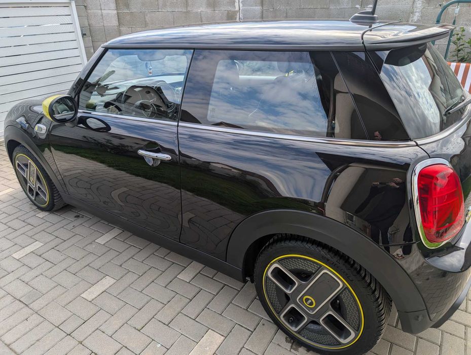 MINI Cooper SE 2021 — imagine 2