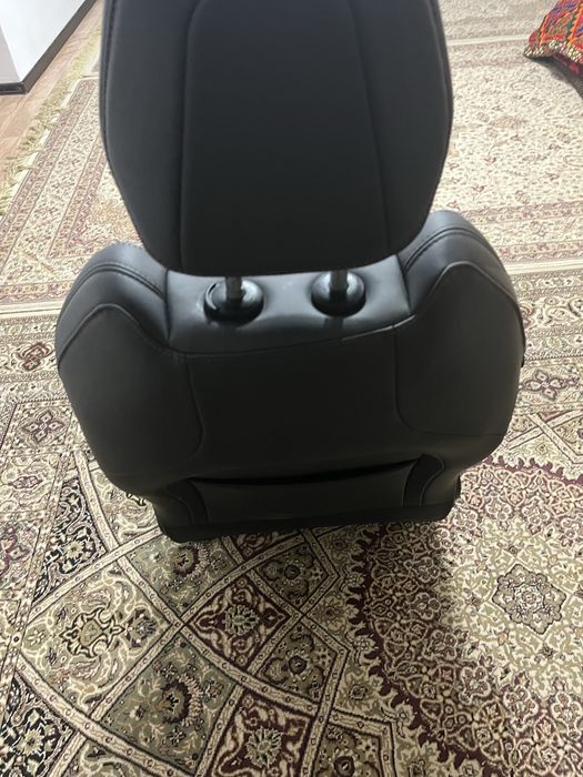 Переднее пассажирское сиденье