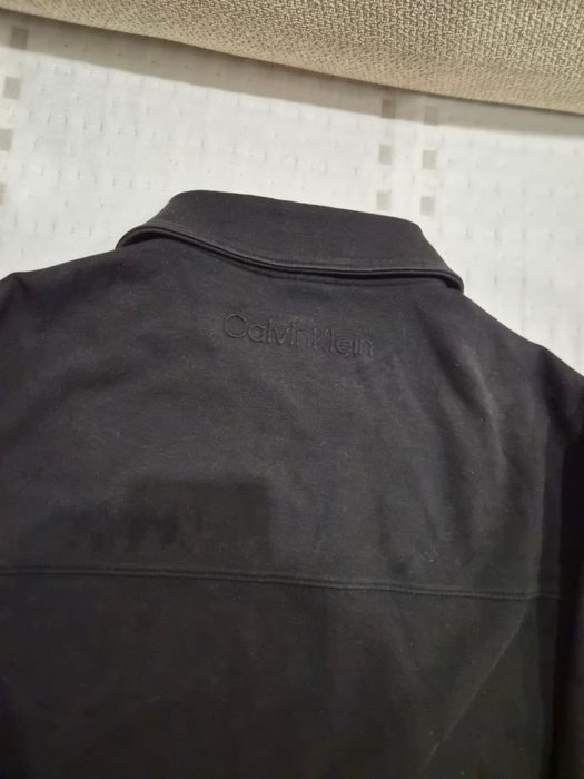 Продам Calvin Klein Оригинальный