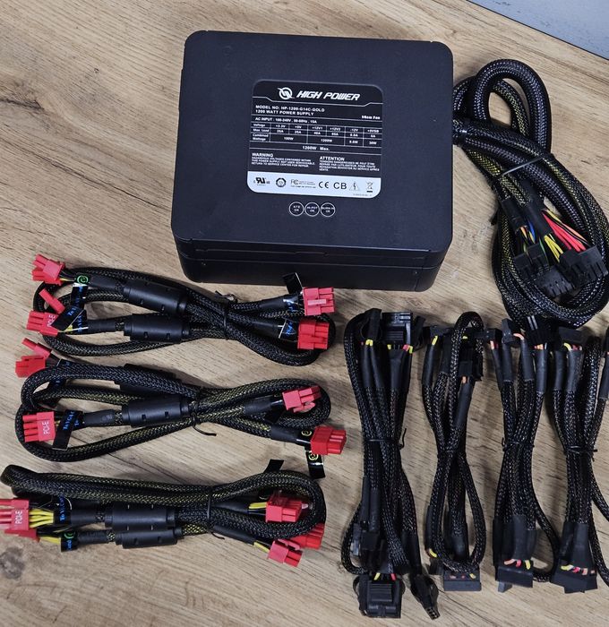 Мощный блок питания для компьютера 1200w