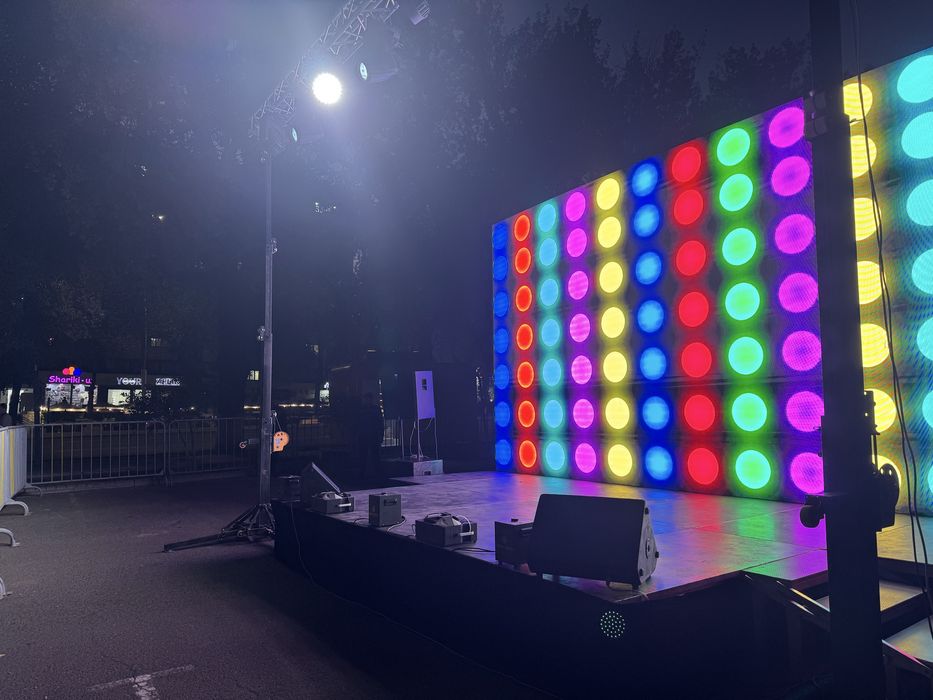 Аренда Лед экрана для конференции пульт управления тех поддержка