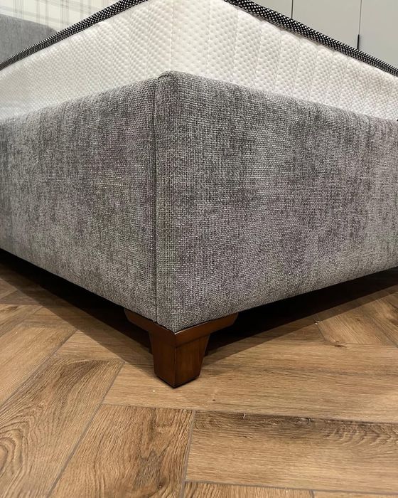 Кровать двухспальная по вашим дизайнам