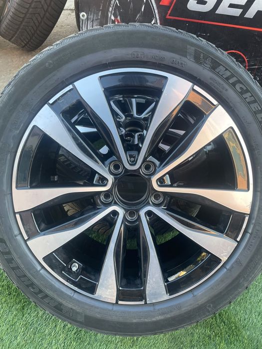Jante Mercedes R 17 5x112 C class in 2 latimi cu 245 45 17 si 225 50 17 michelin