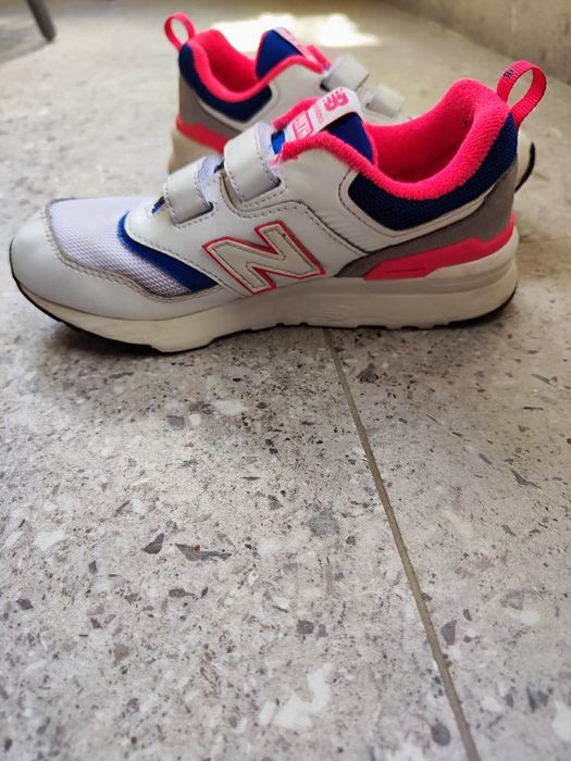 Маратонки New Balance,номер 33