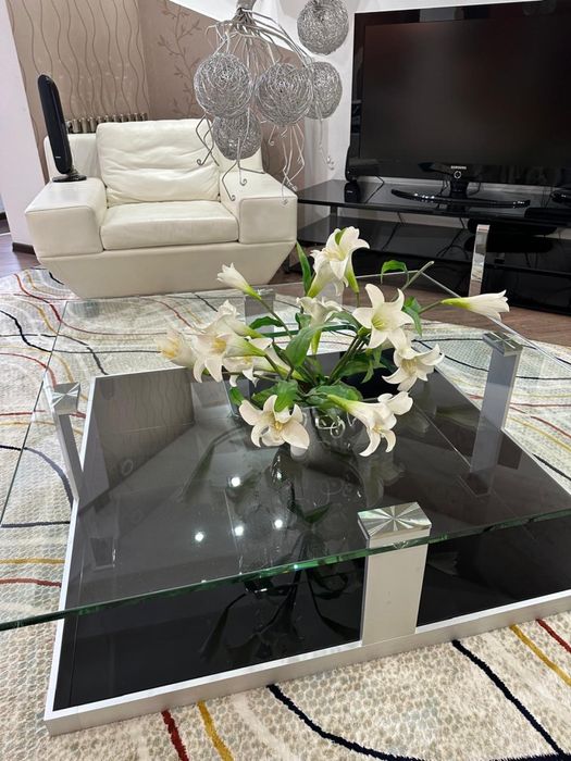 Журнальный столик