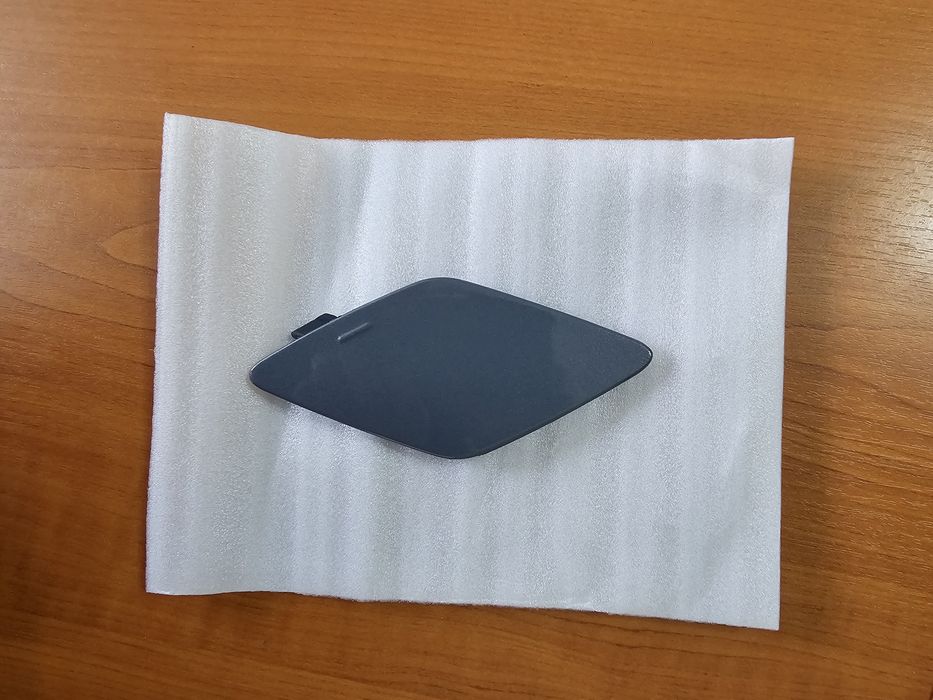 Capac ochi ( cârlig)  tractare bara fata XC60  2021 -