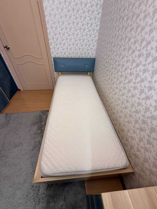 Детский гарнитур б/у