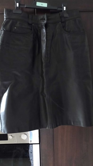 Fusta, Moschino originala, L.