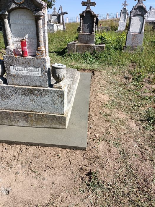 Construim și reparăm monumente funerare