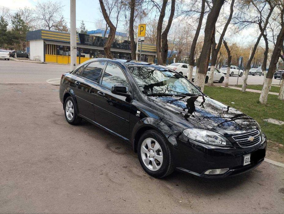 Срочно продается Chevrolet Gentra чорный AT 2023/23 L-Style Люк, ABS