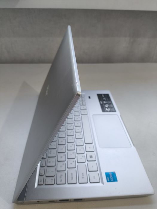 Ноутбук Acer swift
