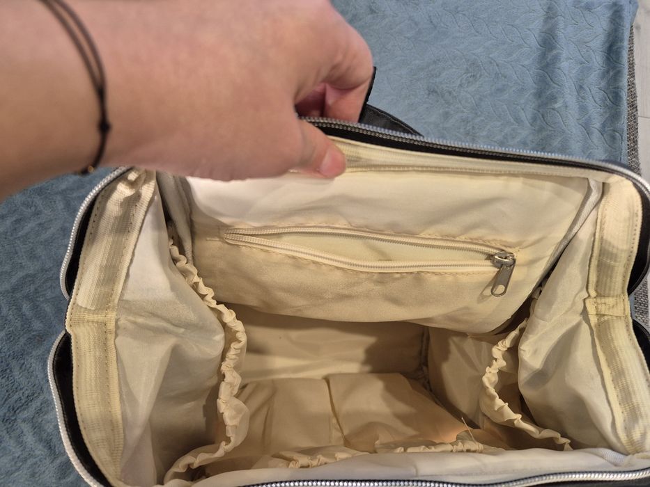Geanta-Rucsac bebeluși CLD foarte puțin folosita