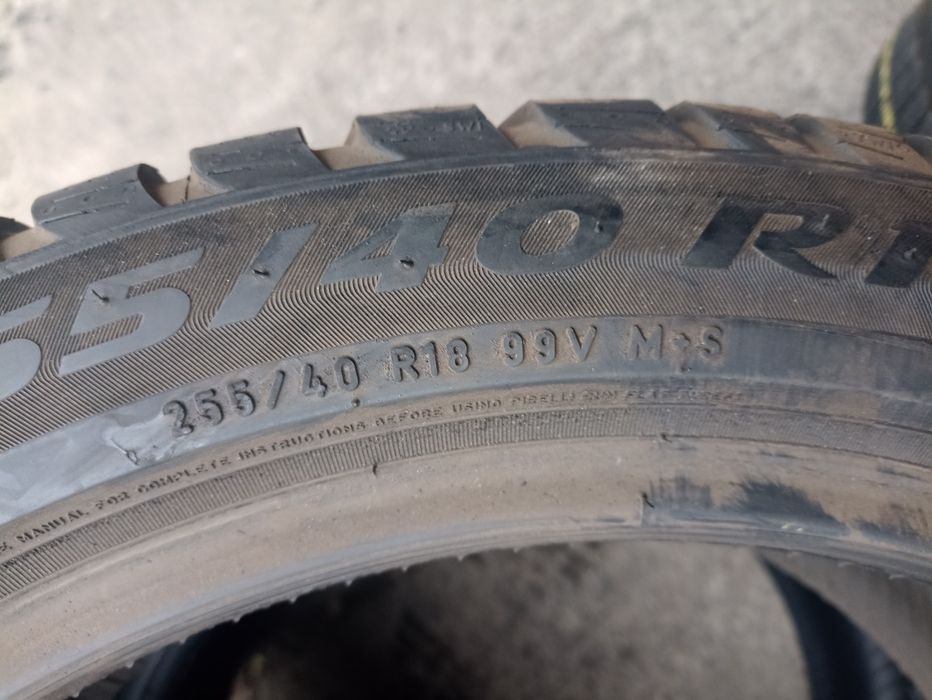 4 anvelope RunFlat de iarna Pirelli 2x255/40 R18 2x225/45 R18