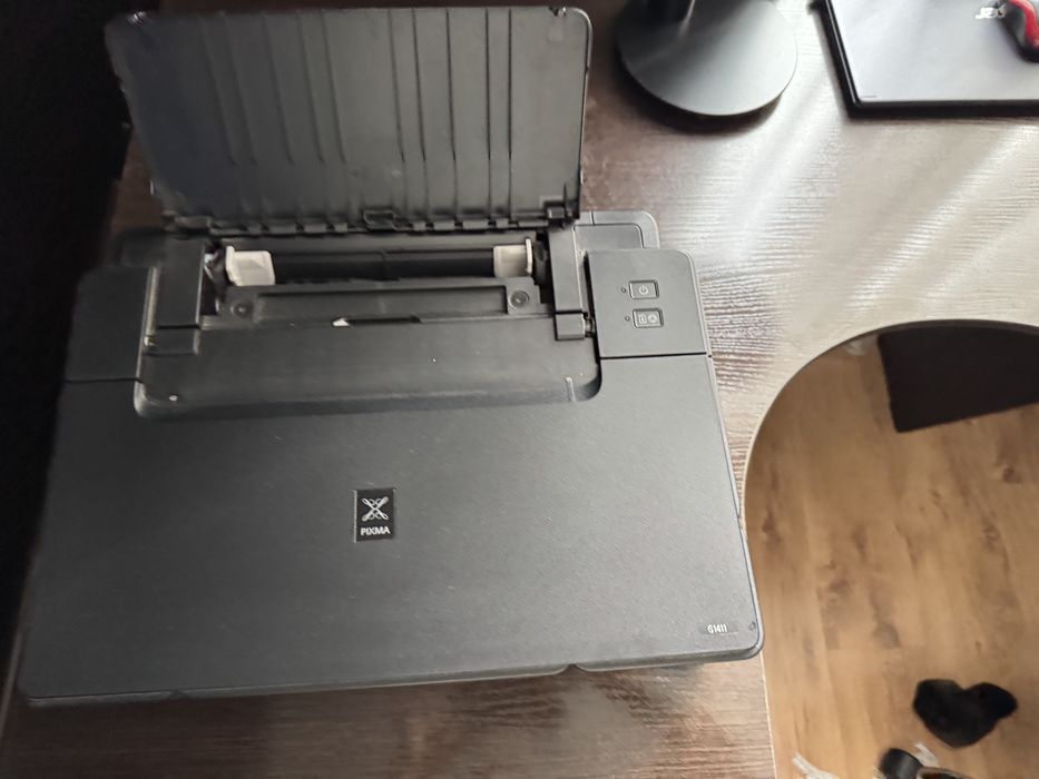 Принтер canon черного цвета