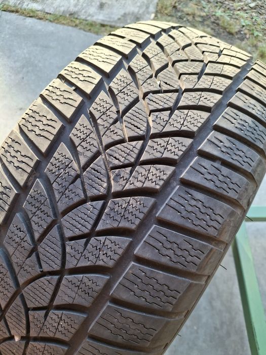 2 Anvelope  M+S  245 35 r17  Goodyear