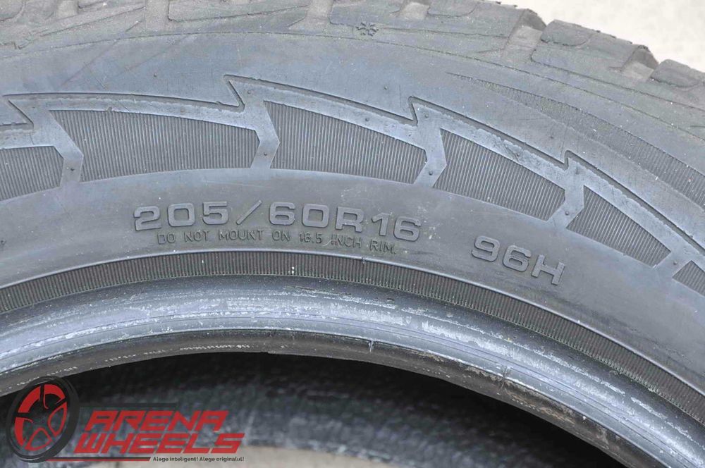 Anvelope Iarna 16 inch GoodYear Ultragrip Perform. 205/60 R16 Runflat