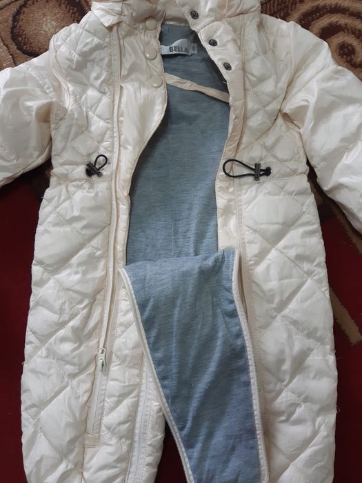 Продам демисезонный комбинезон