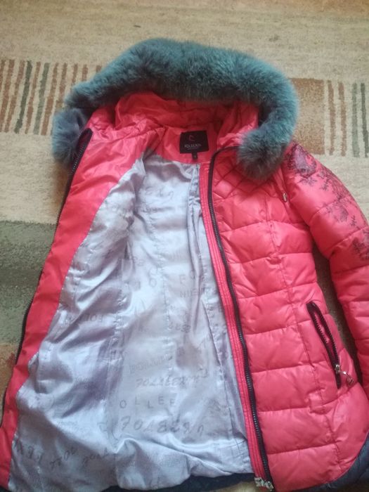 Продам куртки женские