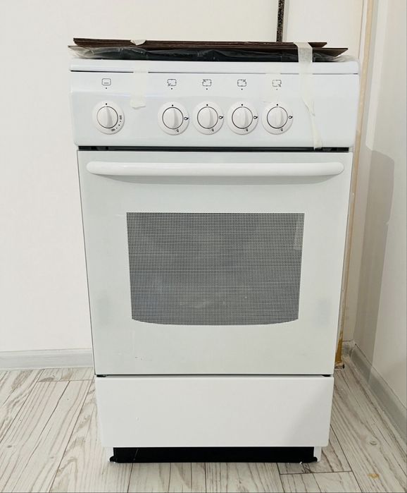 Продам газ плиту