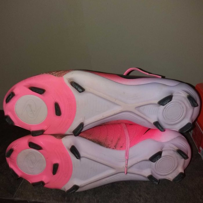 Бутонки Nike Phantom Luna PRO