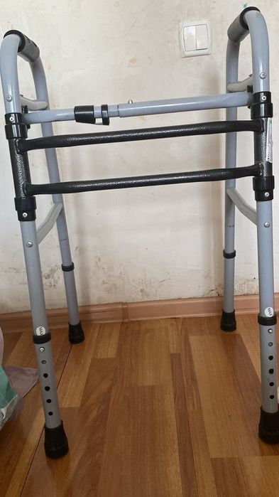 Костыль сатылады детский