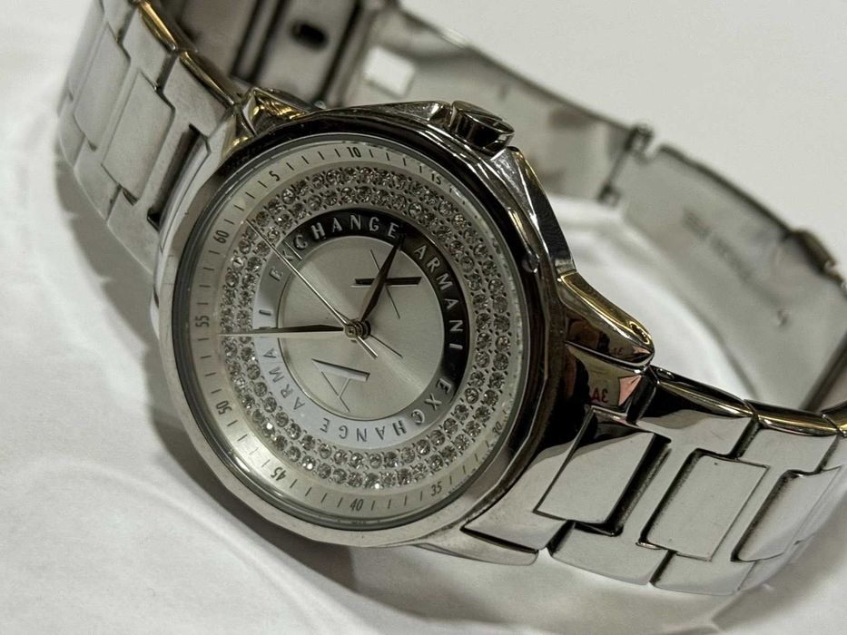 Часовник Armani Exchange Lady Banks Banks AX4320