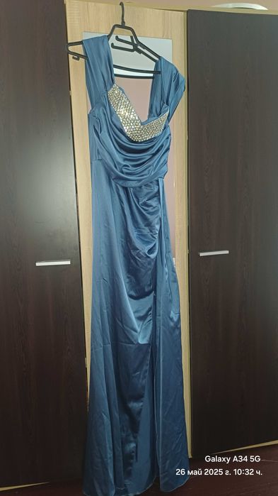 Официална дълга рокля