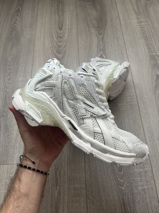 Balenciaga Runner