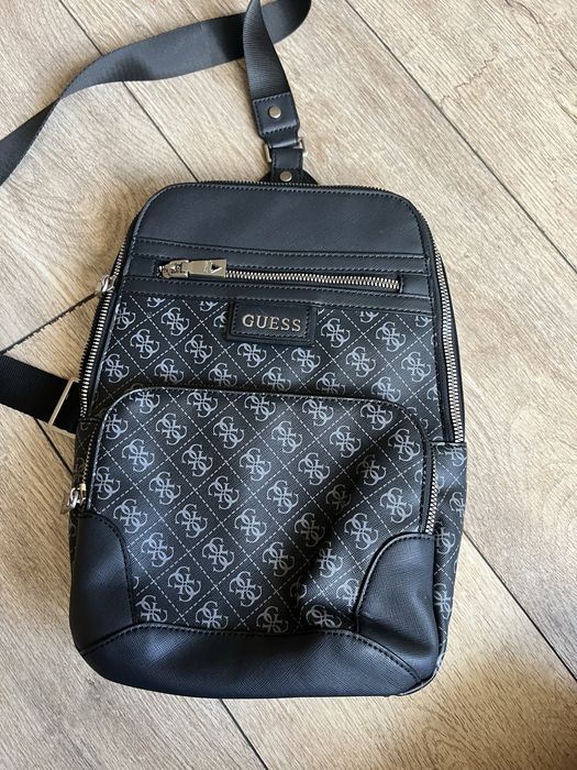 GUESS : Мъжка чанта  / Оригинал