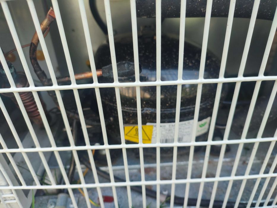 Професионален фризер