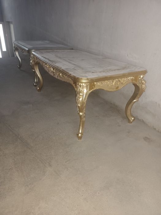 Журнальный столик