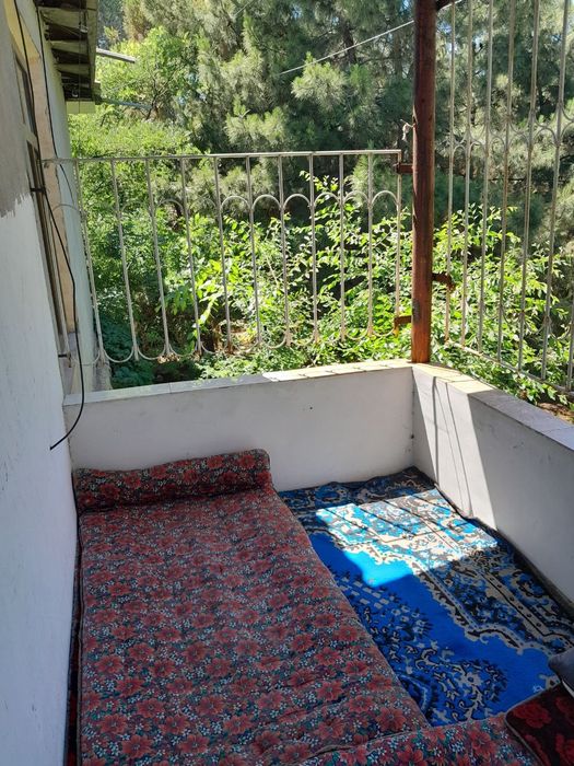 Продаётся дом Чинобод Чистый воздух в центре города